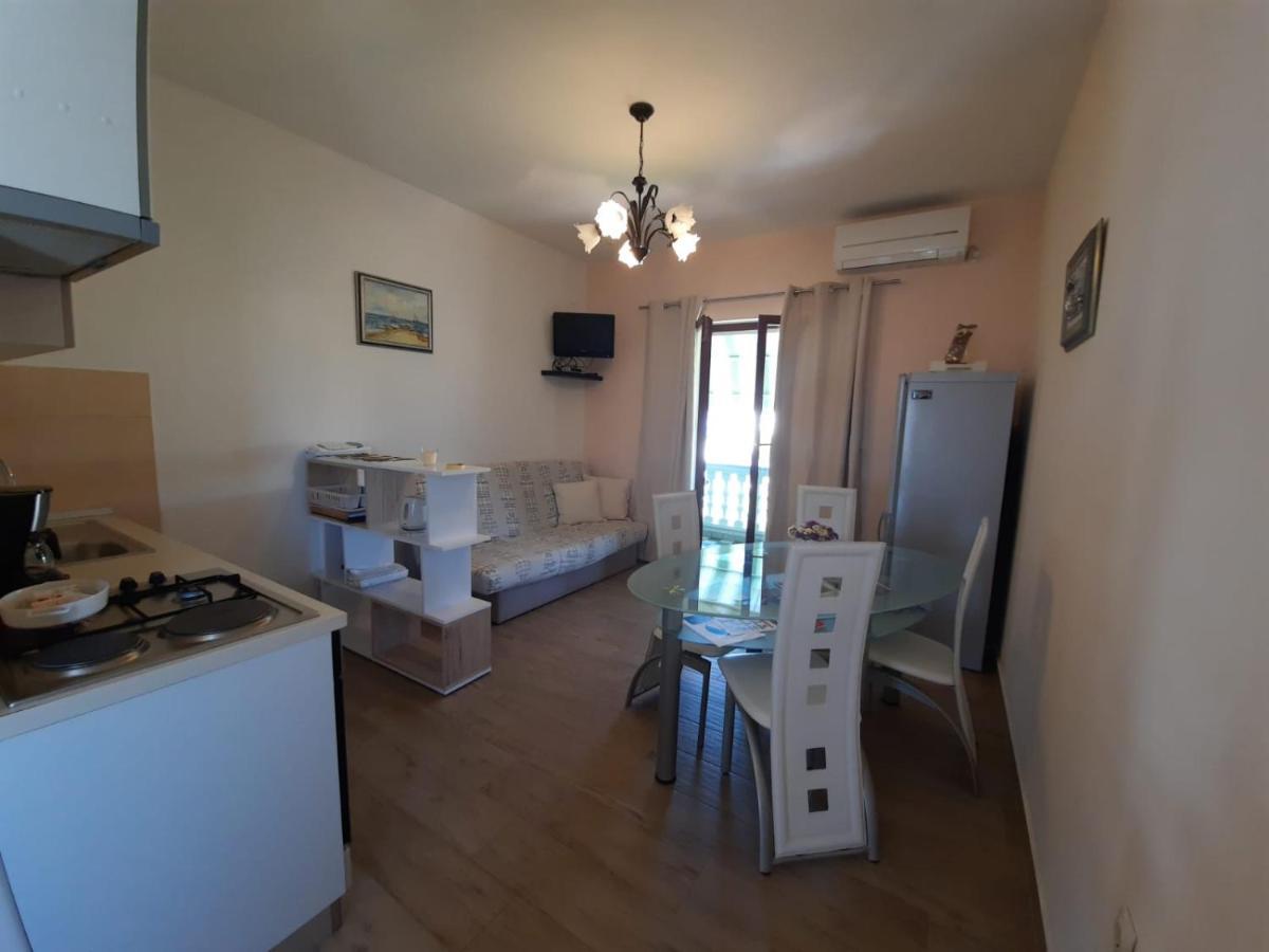 Sukošan Apartman Barbir מראה חיצוני תמונה